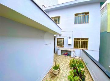 Casa · 115m² · 4 Quartos · 1 Vaga · Sobrado Para Alugar Em Utinga de 115.00 m² Com 4 Quartos E 1 Garagem