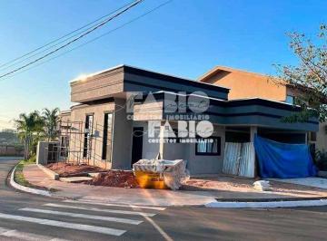 Casa · 202m² · 3 Quartos · 4 Vagas · Casa de Condomínio Para Venda Em Condomínio Residencial Recanto Do Lago de 202.00 m² Com 3 Quartos E