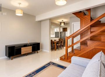 Casa en Venda de 3 quartos Humaitá · Casa À Venda - Em Humaitá