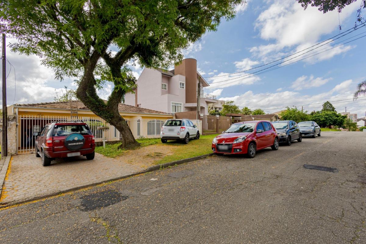 Casa na Rua Professor João da Costa Viana, Cidade Jardim em São