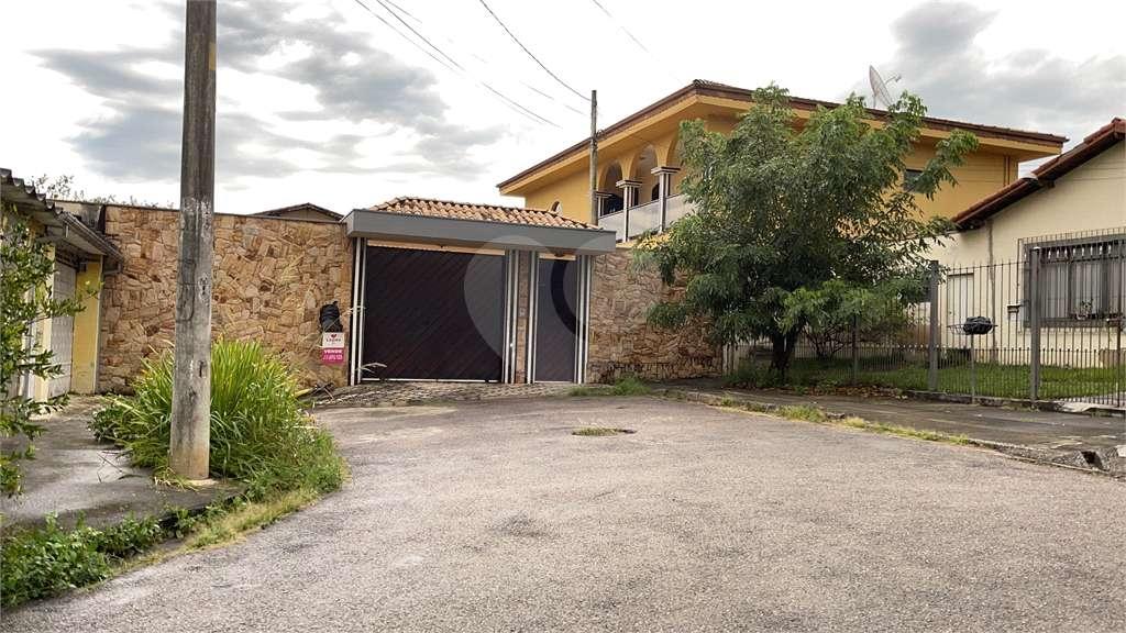 Captação de Casa a venda na Travessa Luiz Guimarães Vieira, 89, Vila Jaboticabeiras, Taubaté, SP