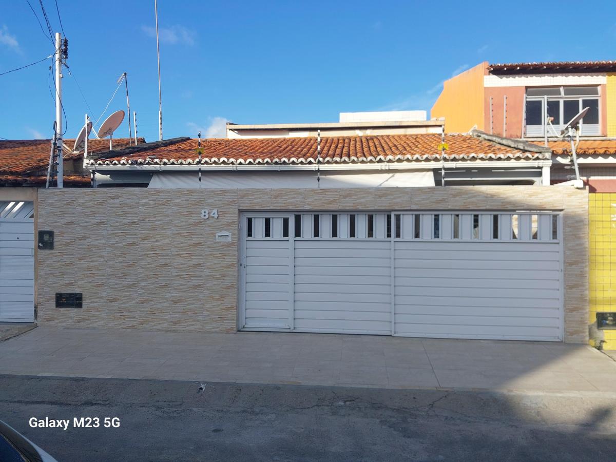 Captação de Casa a venda na Rua Maria Cecília dos Santos, Farolândia, Aracaju, SE