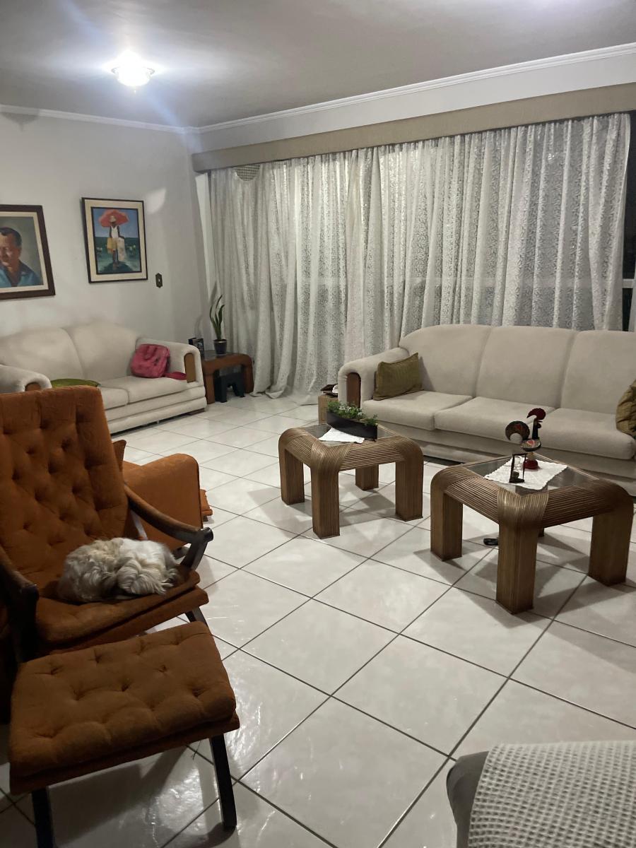 Foto - Curitiba - Alto da Glória