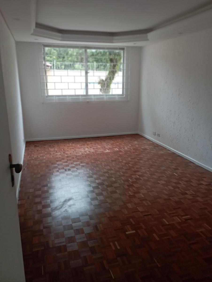 Foto - Curitiba - Pinheirinho