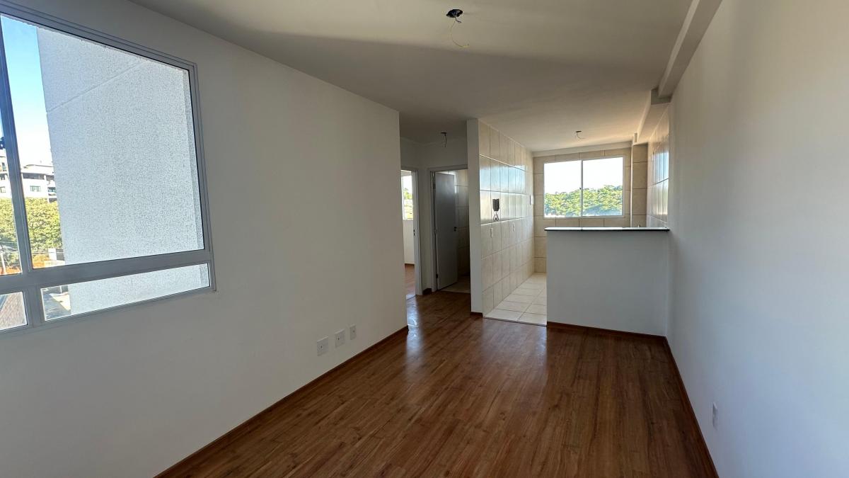 Foto - Vespasiano - Caieiras