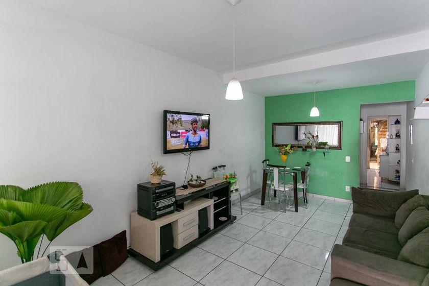 Casa À Venda - Glória, 2 Quartos, 75 m² - Belo Horizonte