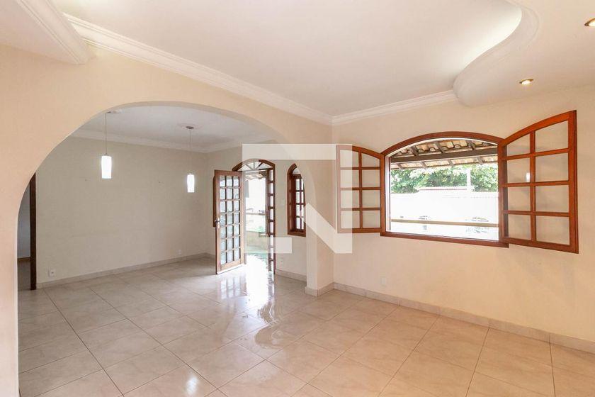 Casa À Venda - Barreiro, 4 Quartos, 174 m² - Belo Horizonte