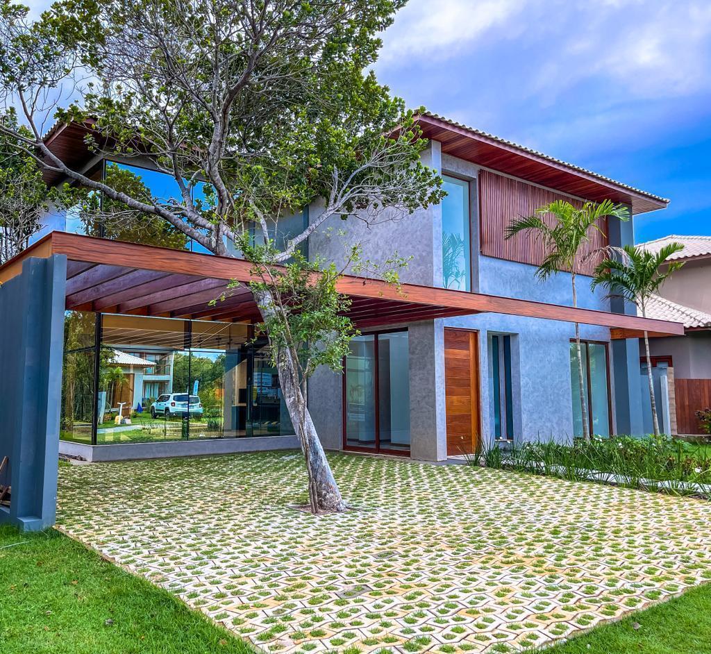 Casa Moderna Em Praia Do Forte: 5 Suítes, Piscina, Espetacular!