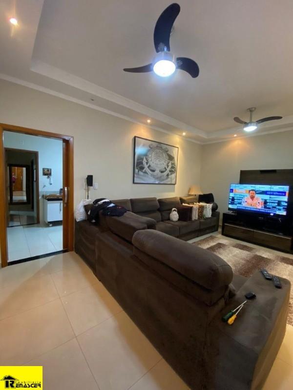 Casa - Residencial Regissol I