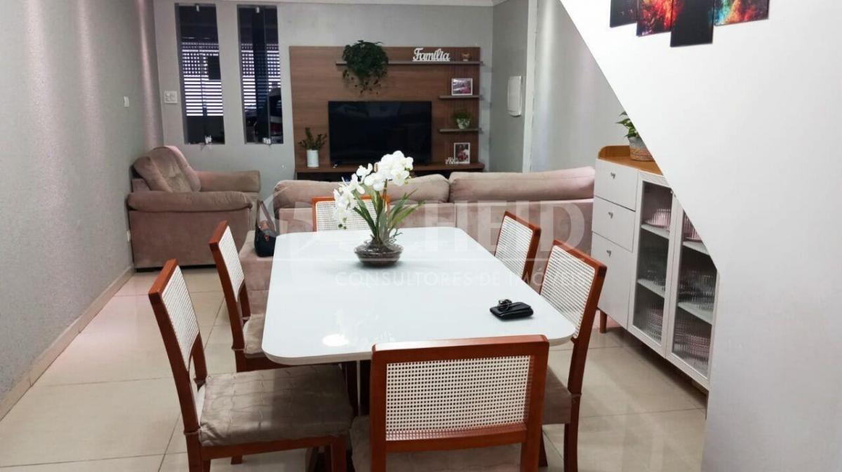 Casa À Venda Com 90 m², de 3 Quartos E 2 Vagas, Jardim Prudência.