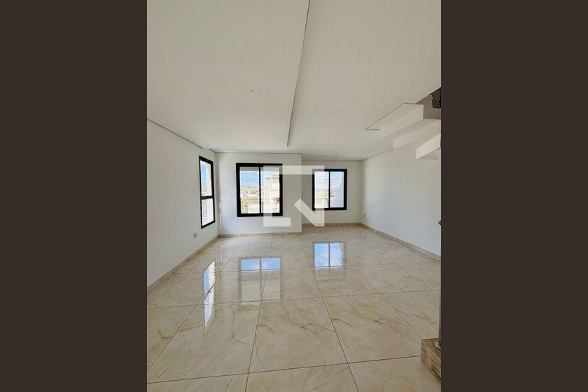 Casa À Venda - Cabral, 3 Quartos, 170 m² - Contagem