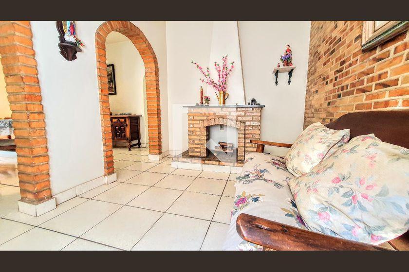 Casa À Venda - Nova Suíssa, 4 Quartos, 400 m² - Belo Horizonte