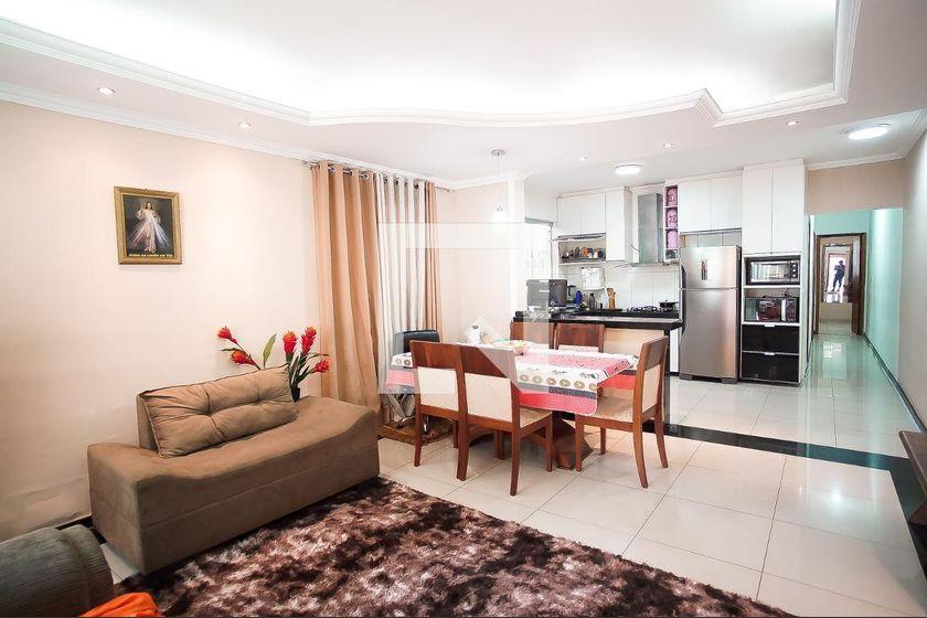 Casa À Venda - Santa Mônica, 4 Quartos, 180 m² - Belo Horizonte