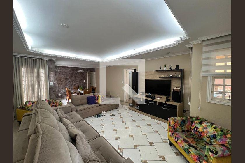 Casa À Venda - Três Barras, 4 Quartos, 200 m² - Contagem