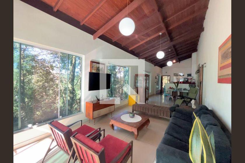 Casa À Venda - Retiro Do Chalé, 4 Quartos, 300 m² - Brumadinho