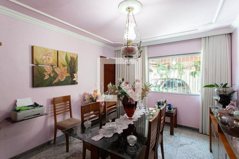 Casa À Venda - Heliópolis, 3 Quartos, 350 m² - Belo Horizonte