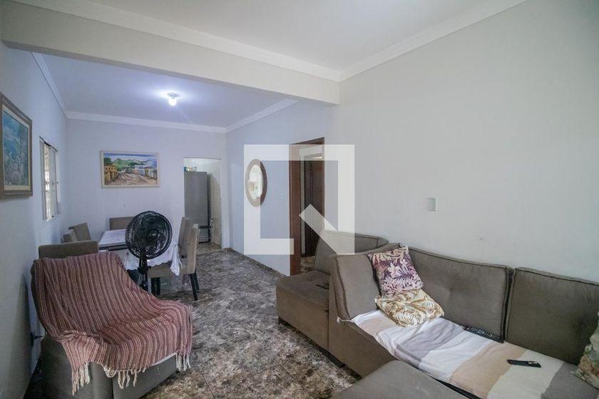 Casa À Venda - Tropical, 3 Quartos, 360 m² - Contagem