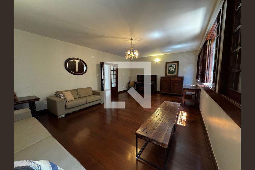 Casa À Venda - Mangabeiras, 8 Quartos, 400 m² - Belo Horizonte
