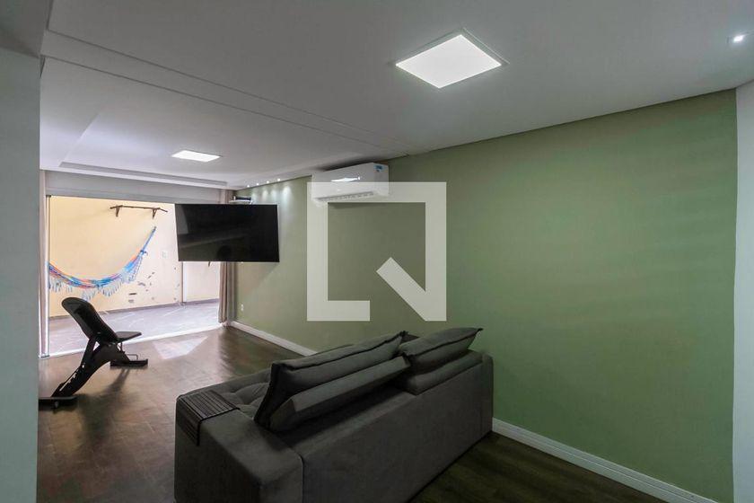 Casa À Venda - Cabral, 3 Quartos, 143 m² - Contagem