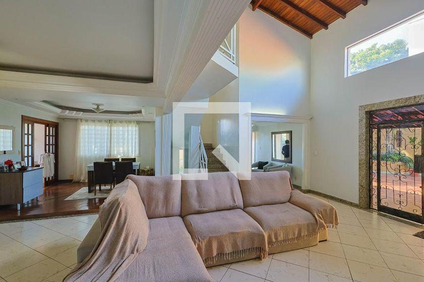 Casa À Venda - Heliópolis, 4 Quartos, 406 m² - Belo Horizonte