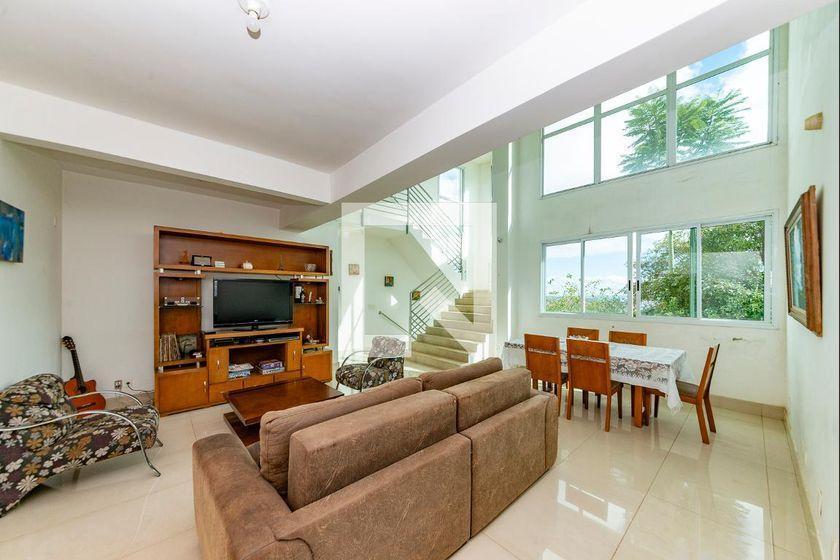 Casa À Venda - Estoril , 3 Quartos, 404 m² - Belo Horizonte