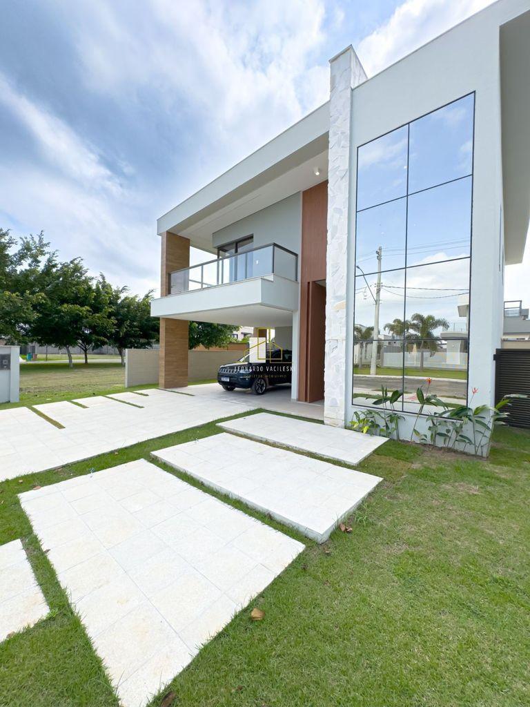 Casa 5 Quartos Á Venda No Alphaville Jacuhy - Serra / Es