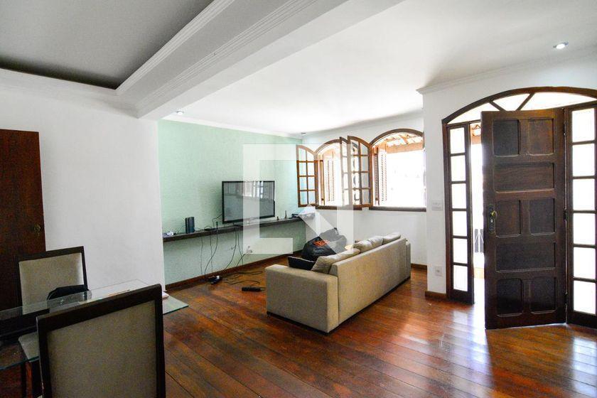 Casa À Venda - Dom Cabral, 3 Quartos, 225 m² - Belo Horizonte