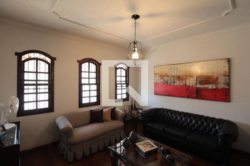 Casa À Venda - Santa Amélia, 3 Quartos, 172 m² - Belo Horizonte