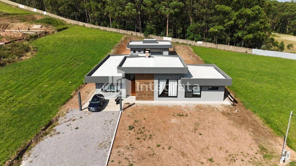 Casa Com 4 Quartos À Venda, Vila Brasil de Nossa Senhora Aparecida - Poços de Caldas