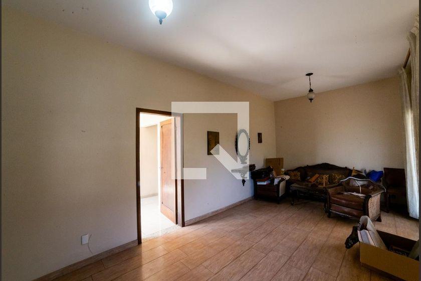 Casa À Venda - Santa Tereza, 8 Quartos, 883 m² - Belo Horizonte
