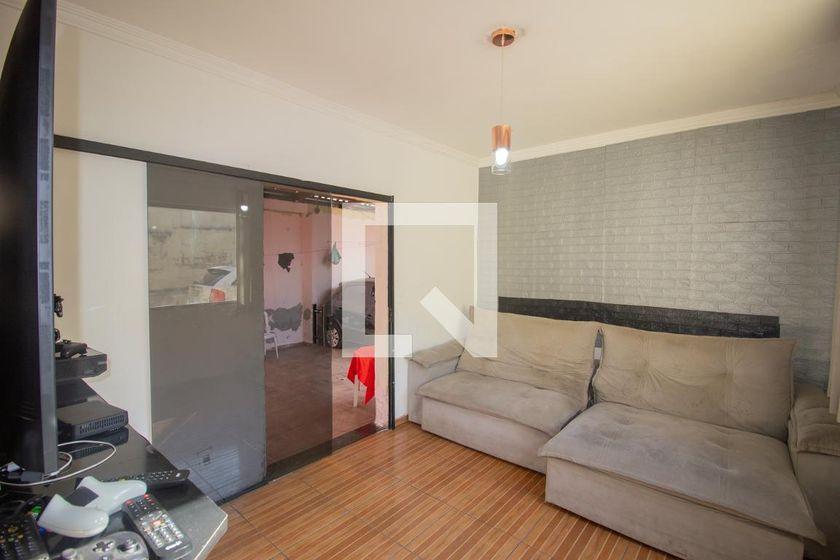 Casa À Venda - Fonte Grande, 3 Quartos, 370 m² - Contagem