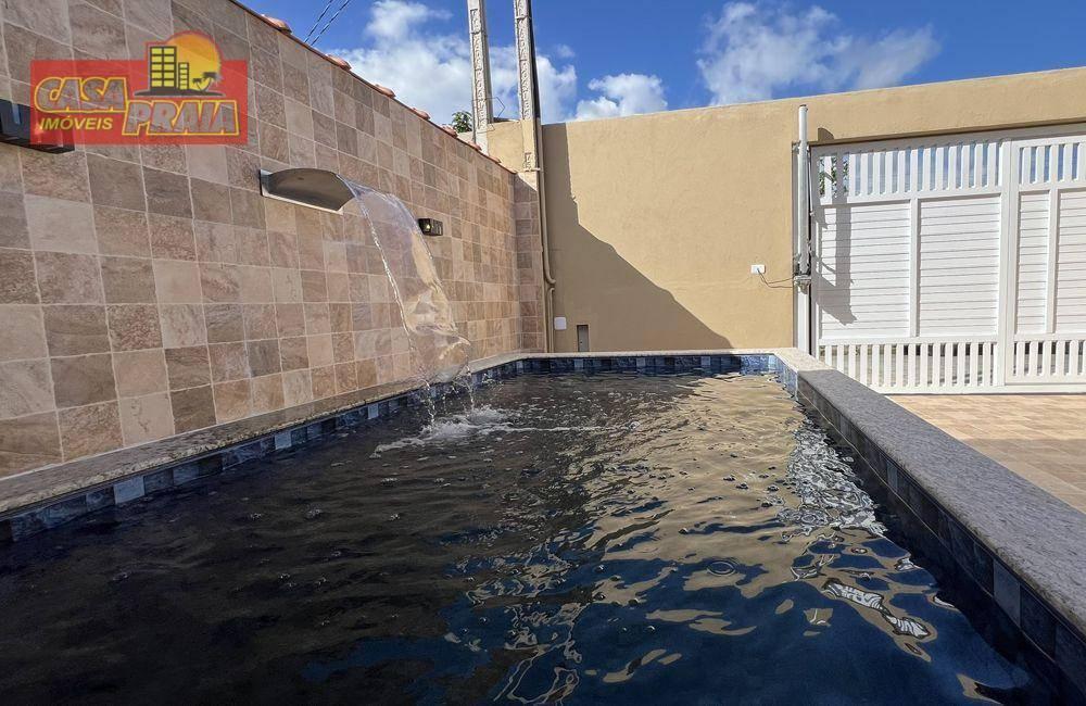 Casa Nova Com Piscina 2 Quartos, 71 m² por R$350.000, a 800 m Da Praia - Campos Elíseos - Itan