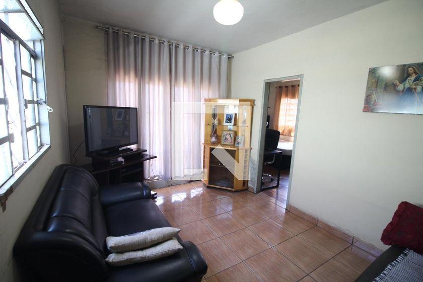 Casa À Venda - Jardim Industrial, 3 Quartos, 396 m² - Contagem