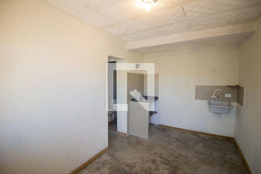 Casa À Venda - Oitis, 1 Quarto, 200 m² - Contagem