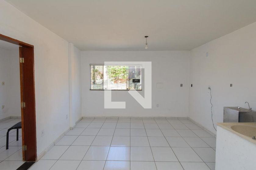 Casa À Venda - Solar Do Barreiro, 1 Quarto, 40 m² - Belo Horizonte