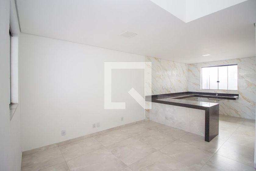 Casa À Venda - Cabral, 3 Quartos, 120 m² - Contagem