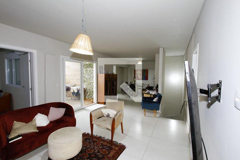 Casa À Venda - Padre Eustáquio, 1 Quarto, 600 m² - Belo Horizonte