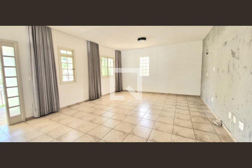 Casa À Venda - Recanto Do Poeta 1, 3 Quartos, 250 m² - Lagoa Santa