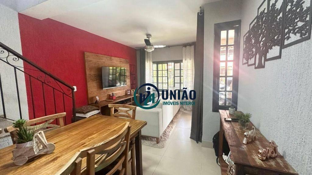 Casa Com 3 Quartos À Venda, 85 m² por R$530.000 - Itaipu - Niterói/rj